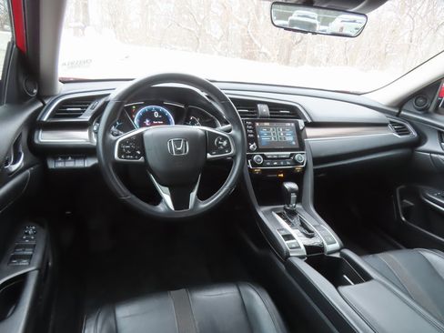 Used 2020 Honda Civic EX-L image 4