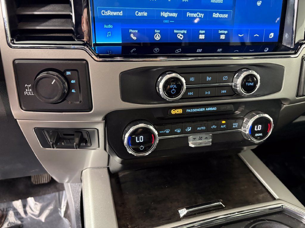 Used 2022 Ford F250 Lariat w/ Black Appearance Package AWD/4WD image 19