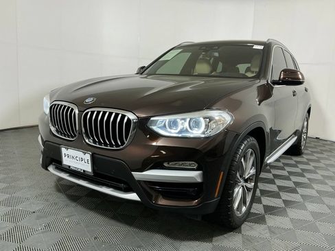 Used 2019 BMW X3 sDrive30i w/ Convenience Package RWD image 2