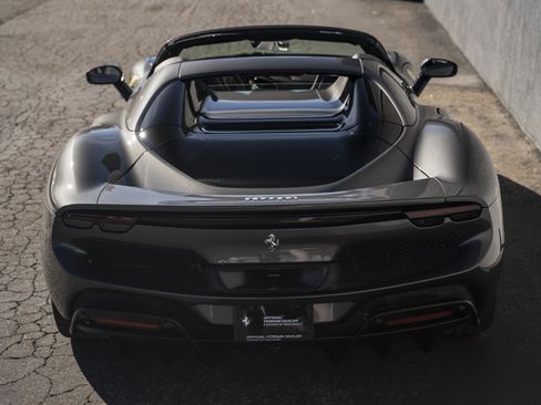 Certified 2025 Ferrari 296 GTS image 4