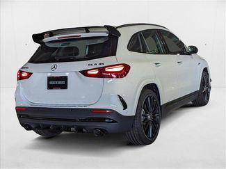 New 2025 Mercedes-Benz GLA 35 AMG 4MATIC video 2