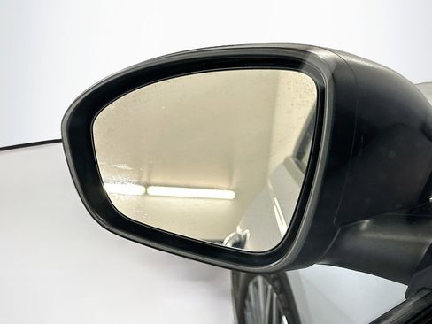 Used 2024 Nissan Altima 2.5 SV image 16