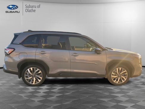 Certified 2025 Subaru Forester Touring image 12