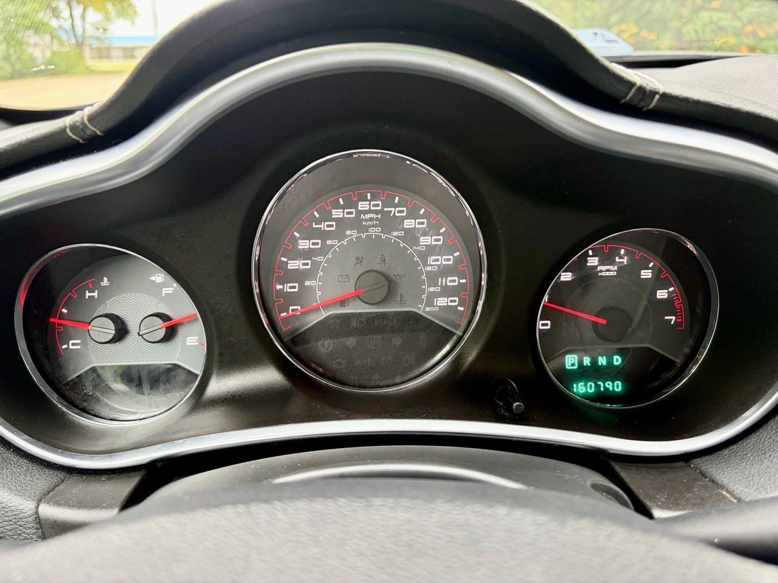 Used 2013 Dodge Avenger SE FWD image 3