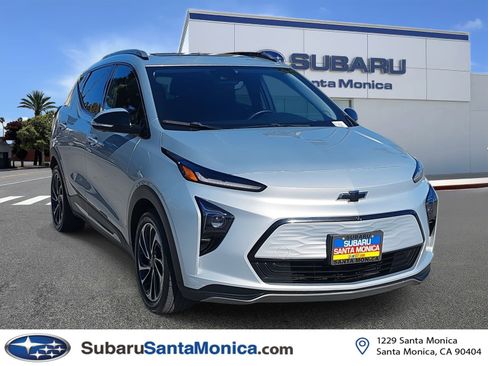 Used 2022 Chevrolet Bolt EUV Premier w/ Sun & Sound Package image 1