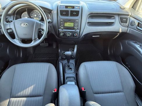 Used 2009 Kia Sportage LX image 14