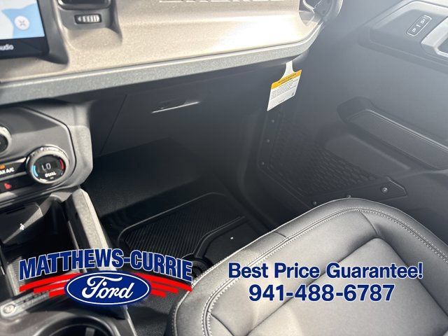 New 2026 Ford Bronco Badlands AWD/4WD image 24