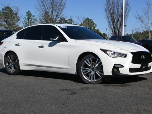 Used 2023 INFINITI Q50 Sensory image 2