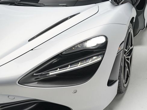 Used 2018 McLaren 720S Performance image 54