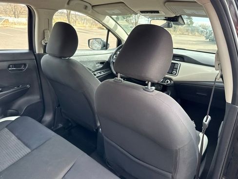 Used 2021 Nissan Versa SV image 23