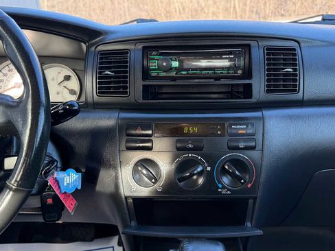 Used 2006 Toyota Corolla S image 18