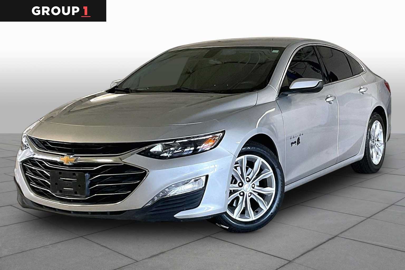 Used 2022 Chevrolet Malibu LT FWD image 1