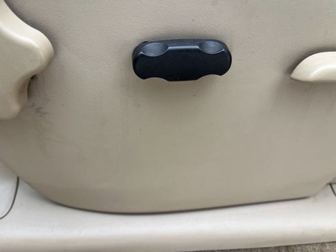 Used 2013 Chevrolet Silverado 1500 LT image 28