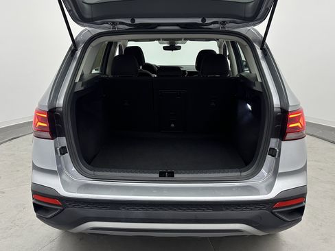 Used 2024 Volkswagen Taos S image 29