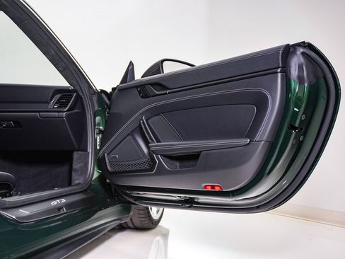 Certified 2026 Porsche 911 GT3 RWD image 19