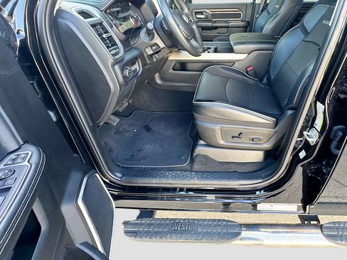 Used 2024 RAM 3500 Laramie AWD/4WD image 26