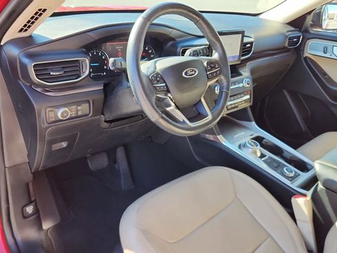 Used 2020 Ford Explorer Limited image 13