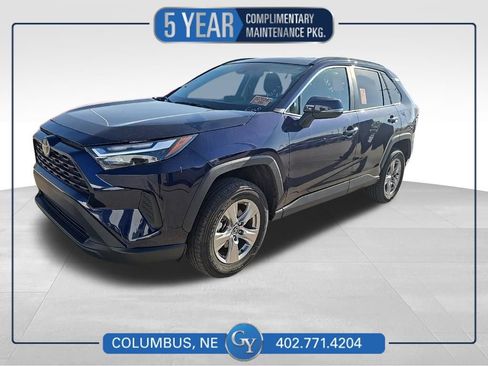Used 2025 Toyota RAV4 XLE AWD/4WD image 1