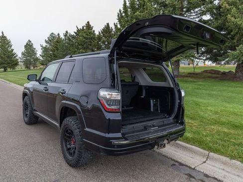 Used 2019 Toyota 4Runner Limited AWD/4WD image 8