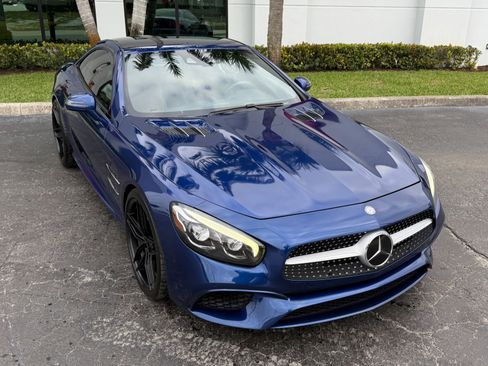 Used 2017 Mercedes-Benz SL 550 image 15