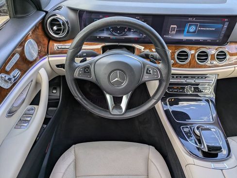 Used 2017 Mercedes-Benz E 300 image 14