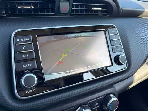 Certified 2025 Nissan Kicks Play S image 21