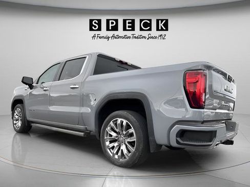 Used 2025 GMC Sierra 1500 Denali w/ Denali Reserve Package AWD/4WD image 3