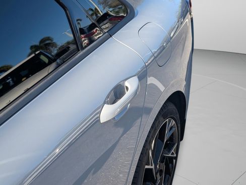 Used 2025 Kia K5 GT-Line image 17