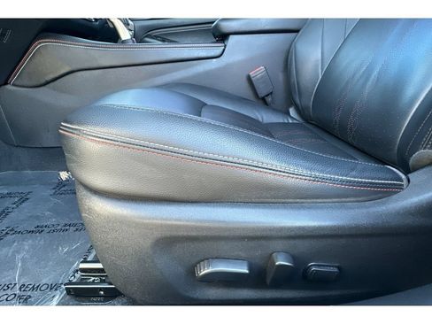 Used 2023 Nissan Altima 2.5 SR w/ SR Premium Package FWD image 13