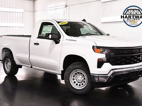 New 2026 Chevrolet Silverado 1500 W/T w/ WT Safety Package AWD/4WD image 1