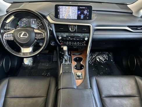 Certified 2022 Lexus RX 450hL AWD w/ Premium Package image 17