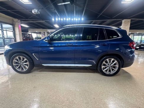 Used 2018 BMW X3 xDrive30i w/ Premium Package AWD/4WD image 4