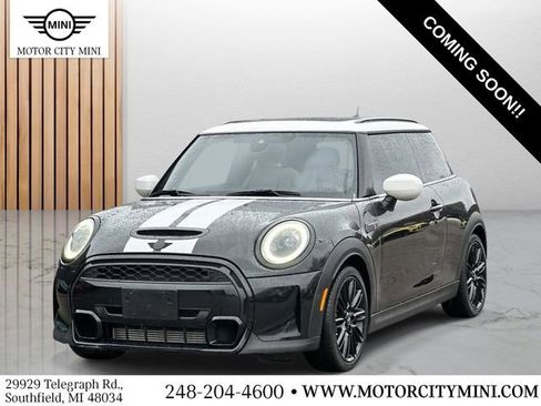 Used 2022 MINI Cooper S image 8