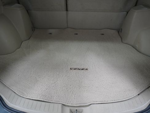 Used 2011 Toyota Venza FWD image 20