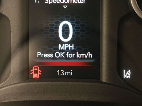 New 2026 RAM 1500 4x4 Crew Cab image 37