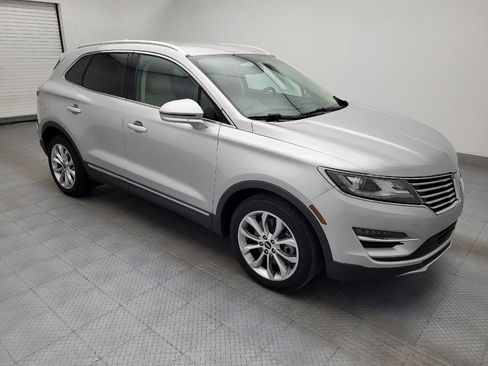 Used 2017 Lincoln MKC Select w/ Select Plus Package FWD image 11