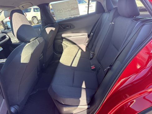 New 2026 Toyota Prius LE FWD image 29