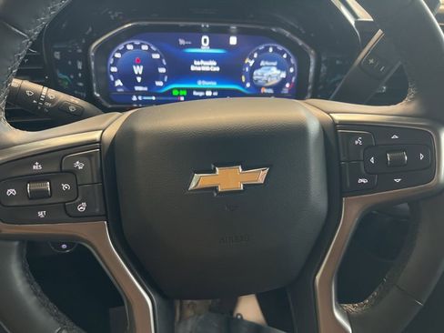 Used 2023 Chevrolet Silverado 1500 LT image 14
