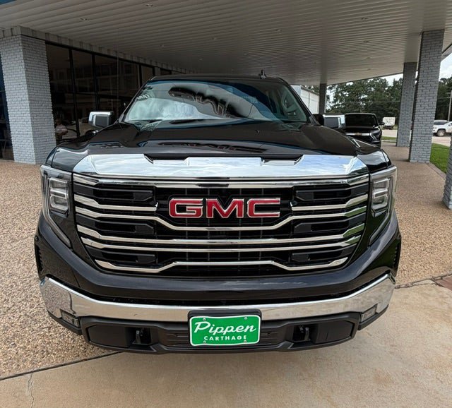 New 2026 GMC Sierra 1500 SLT w/ SLT Premium Package AWD/4WD image 3