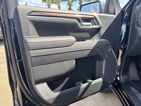 New 2026 Chevrolet Silverado 1500 LT w/ Texas Edition Plus AWD/4WD image 17