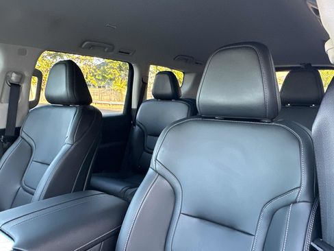 New 2026 Nissan Armada SV image 24