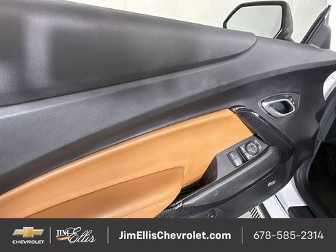 Certified 2020 Chevrolet Camaro LT image 21