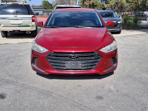 Used 2018 Hyundai Elantra SEL FWD image 2