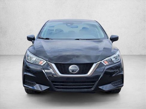 Used 2020 Nissan Versa S image 2