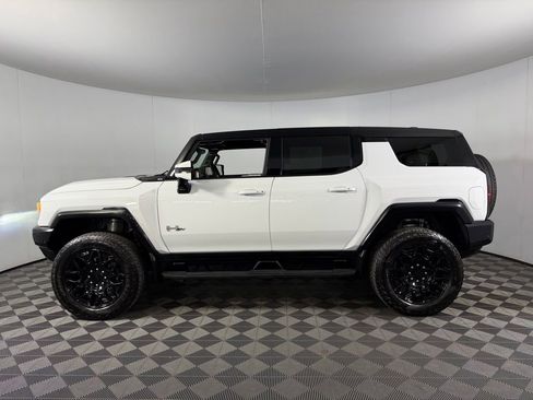 Used 2025 GMC Hummer EV 2X AWD/4WD image 9