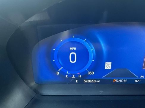 Used 2021 Ford Explorer King Ranch w/ Premium Technology Package RWD image 10