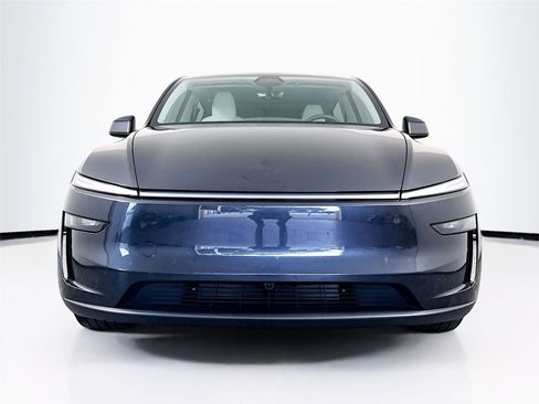 Used 2026 Tesla Model Y Long Range AWD/4WD image 26