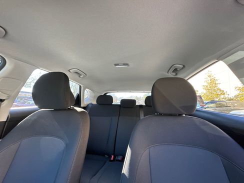 New 2026 Hyundai Kona SE image 31