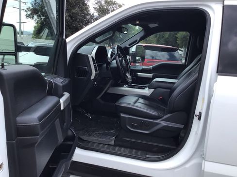 Used 2022 Ford F250 Lariat AWD/4WD image 5
