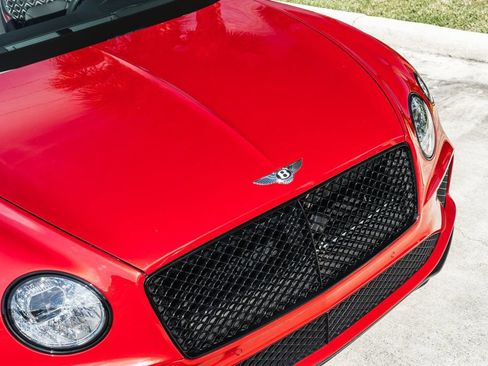 Used 2024 Bentley Continental GT Speed image 13